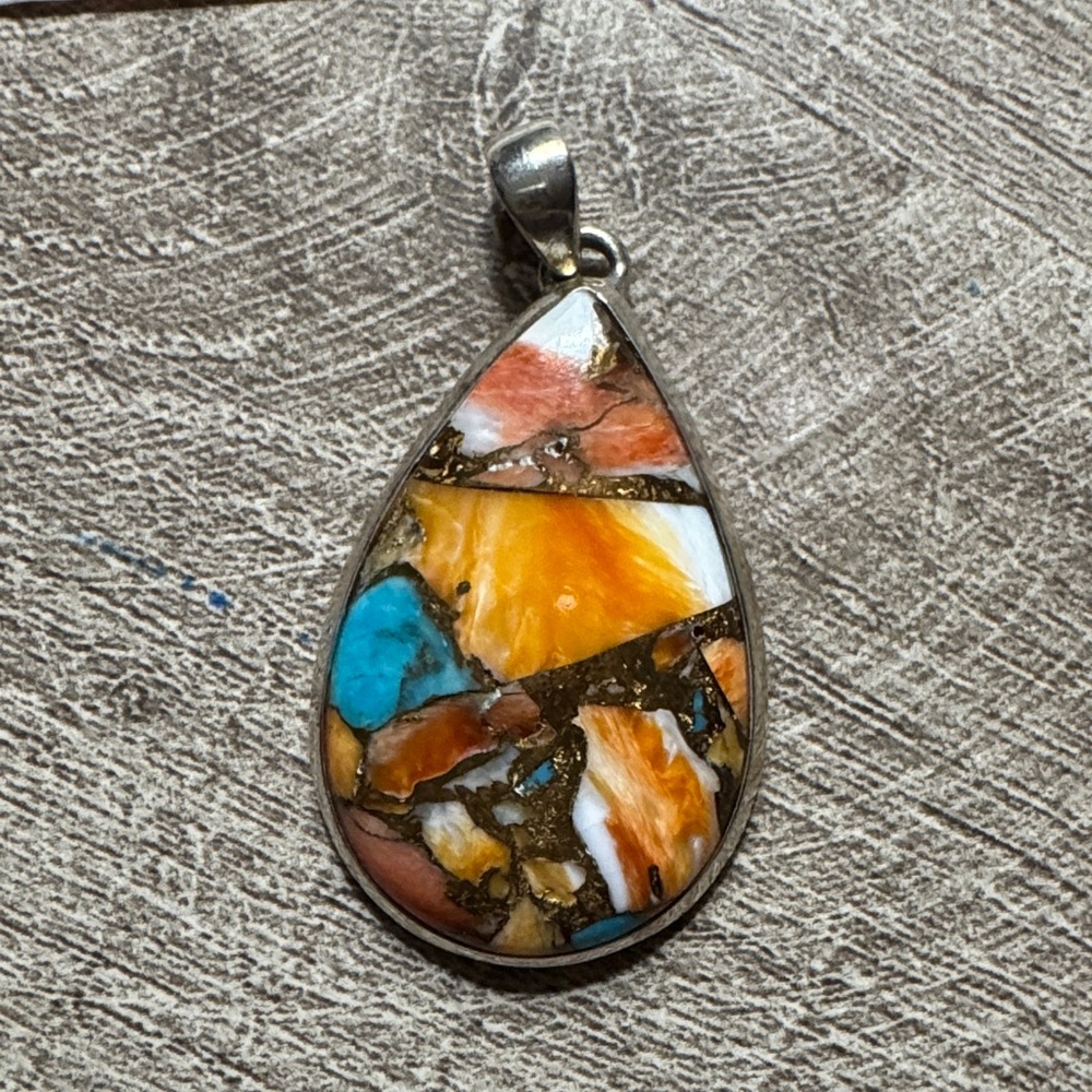 Multicolor Turquoise Teardrop Pendant Necklace